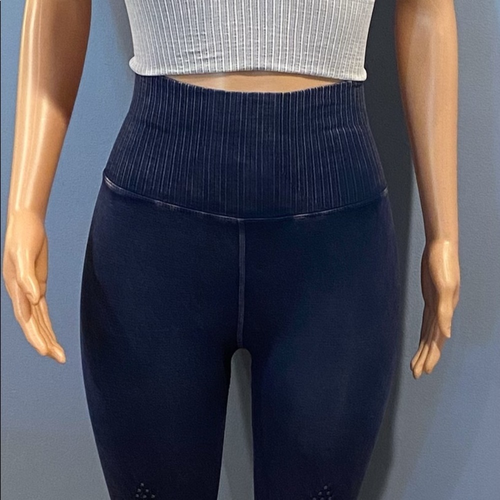 NEW Free People HR 7/8 Length Good Karma Leggings & Good Karma Crop $126 total - Picture 6 of 16